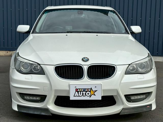 ５シリーズ ５２５ｉハイラインパッケージ　ＢＢＳアルミホイール　サンルーフ　黒革シート　ディーラー車　メモリー機能付きパワーシート　ＭＴモード付き（6枚目）