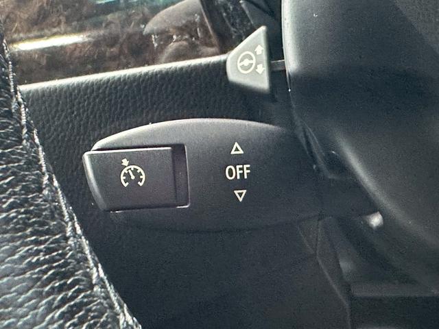 ５シリーズ ５２５ｉハイラインパッケージ　ＢＢＳアルミホイール　サンルーフ　黒革シート　ディーラー車　メモリー機能付きパワーシート　ＭＴモード付き（28枚目）