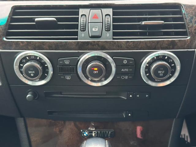 ５シリーズ ５２５ｉハイラインパッケージ　ＢＢＳアルミホイール　サンルーフ　黒革シート　ディーラー車　メモリー機能付きパワーシート　ＭＴモード付き（33枚目）