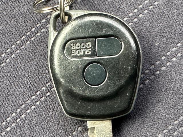 スクラムワゴン ＰＺターボ　ロールーフ　片側パワースライドドア　タイミングチェーン　修復歴無し　車検令和９年８月　ＤＧ６４Ｗ　アルミホイール　フロントフォグランプ（52枚目）