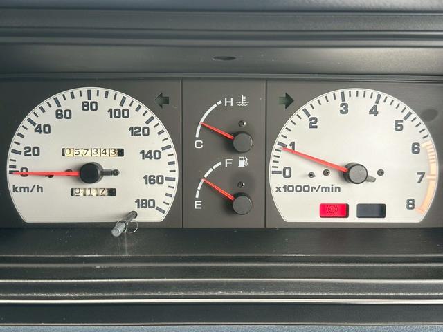 バネットラルゴコーチ スーパークルージング 純正5速 ワンオーナー サンルーフ 元2桁ナンバー 修復歴無し 車検令和8年9月 走行57000キロ 5MT マニュアル車(28枚目)