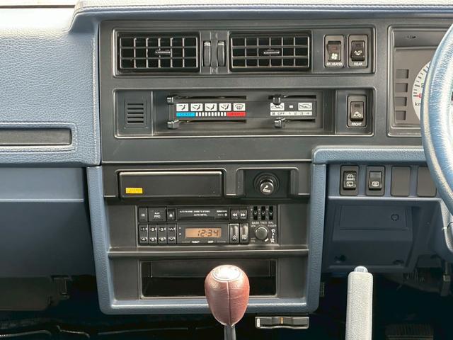 バネットラルゴコーチ スーパークルージング 純正5速 ワンオーナー サンルーフ 元2桁ナンバー 修復歴無し 車検令和8年9月 走行57000キロ 5MT マニュアル車(29枚目)