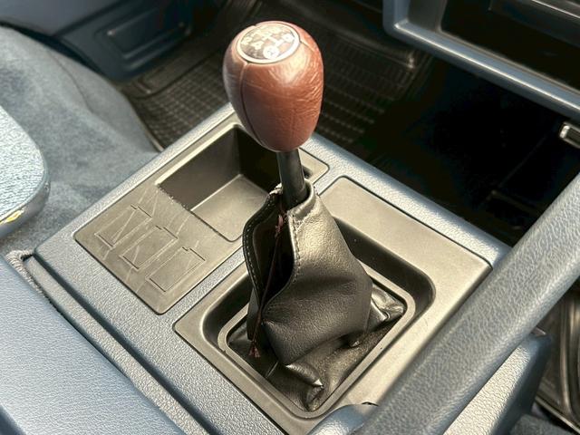 バネットラルゴコーチ スーパークルージング 純正5速 ワンオーナー サンルーフ 元2桁ナンバー 修復歴無し 車検令和8年9月 走行57000キロ 5MT マニュアル車(30枚目)