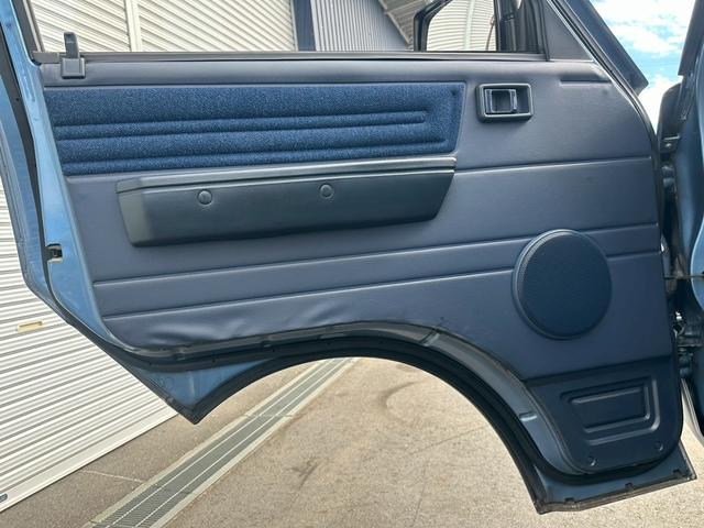 バネットラルゴコーチ スーパークルージング 純正5速 ワンオーナー サンルーフ 元2桁ナンバー 修復歴無し 車検令和8年9月 走行57000キロ 5MT マニュアル車(37枚目)