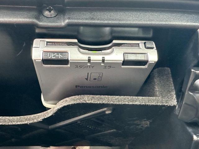 XJ XJ8 3.2-V8 走行77000キロ ディーラー車 パワーシート ETC 本革シート シートヒーター フロントフォグランプ ドライブレコーダー アルミホイール バックカメラ(37枚目)