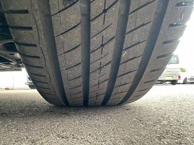 XJ XJ8 3.2-V8 走行77000キロ ディーラー車 パワーシート ETC 本革シート シートヒーター フロントフォグランプ ドライブレコーダー アルミホイール バックカメラ(40枚目)