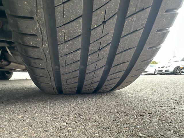 XJ XJ8 3.2-V8 走行77000キロ ディーラー車 パワーシート ETC 本革シート シートヒーター フロントフォグランプ ドライブレコーダー アルミホイール バックカメラ(41枚目)