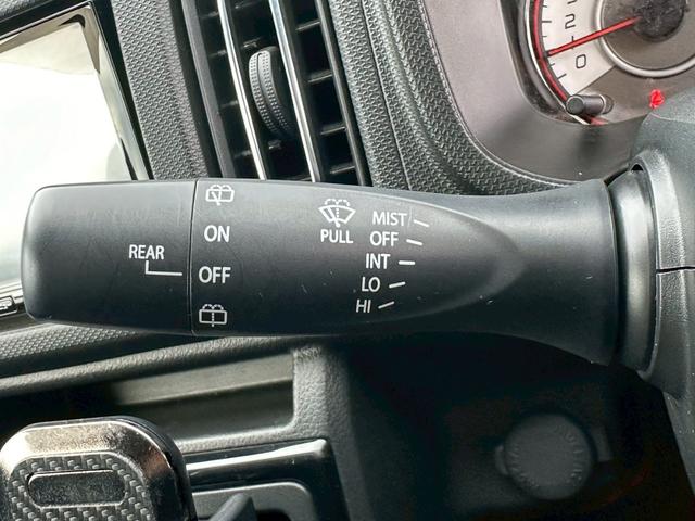 現状無保険の車両になりますので試乗はお断りさせていただきます。ご了承ください。