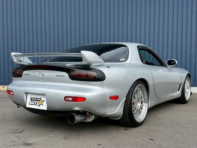 ＲＸ－７ タイプＲＳ　純正５速　ターボ　車高調　ＦＤ３Ｓ　１３Ｂ型ロータリーエンジン　クラッチＯＨ済み　ＢＢＳ　ＬＭ１８インチアルミホイール　リトラクタブルヘッドライト　フロントフォグランプ　５ＭＴ（13枚目）