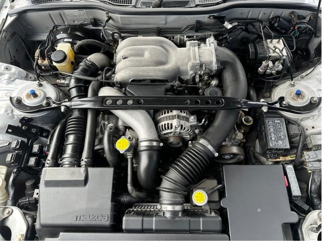 ＲＸ－７ タイプＲＳ　純正５速　ターボ　車高調　ＦＤ３Ｓ　１３Ｂ型ロータリーエンジン　クラッチＯＨ済み　ＢＢＳ　ＬＭ１８インチアルミホイール　リトラクタブルヘッドライト　フロントフォグランプ　５ＭＴ（19枚目）