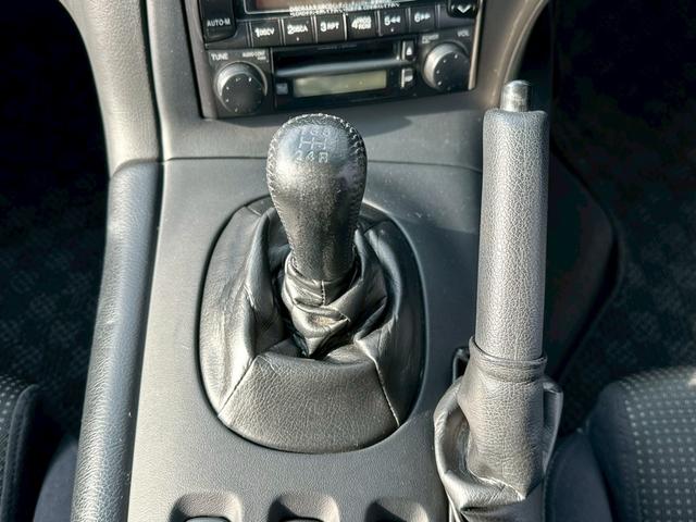 ＲＸ－７ タイプＲＳ　純正５速　ターボ　車高調　ＦＤ３Ｓ　１３Ｂ型ロータリーエンジン　クラッチＯＨ済み　ＢＢＳ　ＬＭ１８インチアルミホイール　リトラクタブルヘッドライト　フロントフォグランプ　５ＭＴ（31枚目）