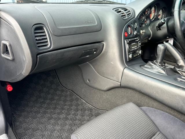 ＲＸ－７ タイプＲＳ　純正５速　ターボ　車高調　ＦＤ３Ｓ　１３Ｂ型ロータリーエンジン　クラッチＯＨ済み　ＢＢＳ　ＬＭ１８インチアルミホイール　リトラクタブルヘッドライト　フロントフォグランプ　５ＭＴ（33枚目）