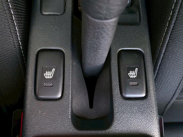 コペン ローブ　ターボ　フロアＡＴ　ＭＴモード付き　修復歴無し　ＬＡ４００Ｋ　電動オープン　タイミングチェーン　プッシュスタート　アイドリングストップ　１６インチアルミホイール　フロントフォグランプ　スマートキー（25枚目）