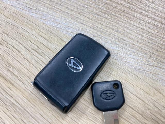 コペン ローブ　ターボ　フロアＡＴ　ＭＴモード付き　修復歴無し　ＬＡ４００Ｋ　電動オープン　タイミングチェーン　プッシュスタート　アイドリングストップ　１６インチアルミホイール　フロントフォグランプ　スマートキー（45枚目）