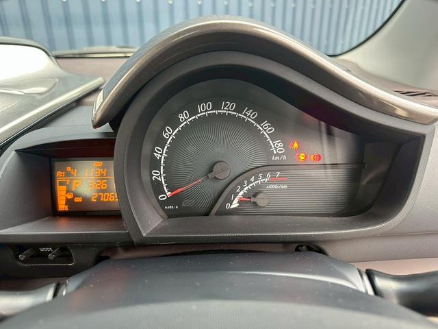 iQ 100X 修復歴無し KGJ10 走行27000キロ タイミングチェーン ETC キーレスエントリー 電動格納ミラー 横滑り防止装置(27枚目)