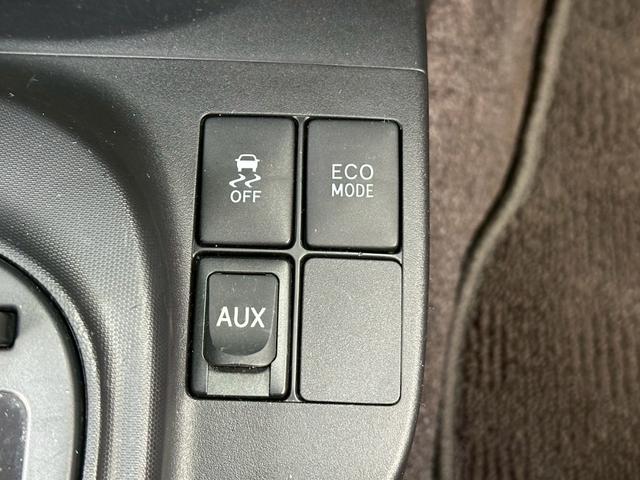 iQ 100X 修復歴無し KGJ10 走行27000キロ タイミングチェーン ETC キーレスエントリー 電動格納ミラー 横滑り防止装置(31枚目)