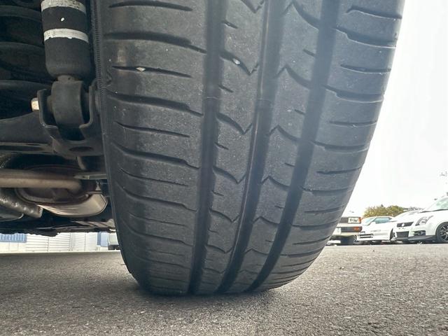 iQ 100X 修復歴無し KGJ10 走行27000キロ タイミングチェーン ETC キーレスエントリー 電動格納ミラー 横滑り防止装置(45枚目)