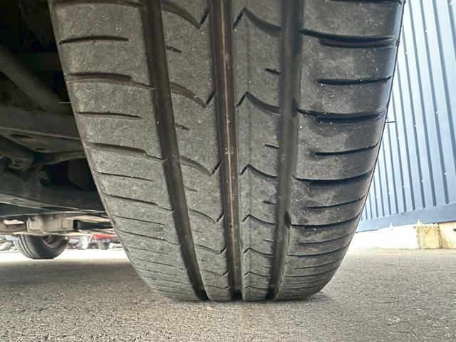 iQ 100X 修復歴無し KGJ10 走行27000キロ タイミングチェーン ETC キーレスエントリー 電動格納ミラー 横滑り防止装置(47枚目)