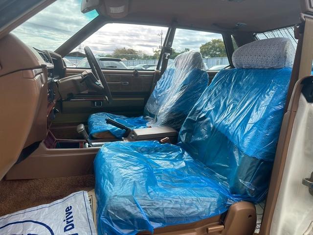 セドリック ブロアム　ターボ　４３０　走行９０００キロ　ワンオーナー　Ｌ２０型エンジン　フェンダーミラー　修復歴無し（21枚目）