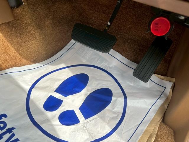 セドリック ブロアム　ターボ　４３０　走行９０００キロ　ワンオーナー　Ｌ２０型エンジン　フェンダーミラー　修復歴無し（43枚目）