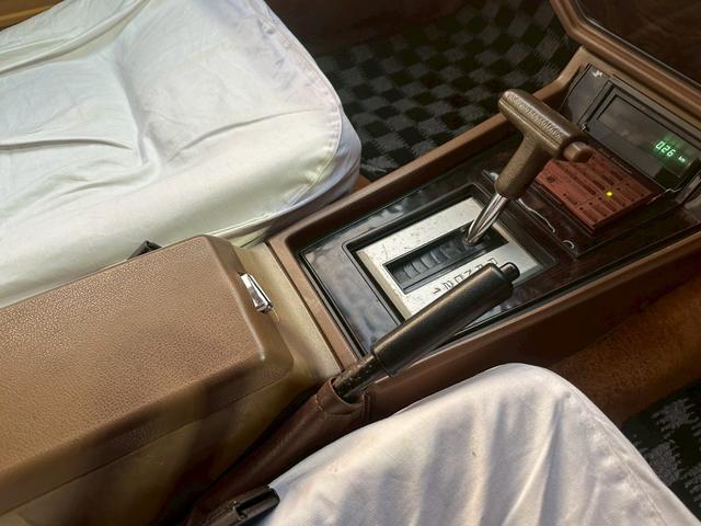 セドリック 　オープンカー　４３０改　パレードカー　　Ｌ２０エンジン搭載　フロアＡＴ（31枚目）