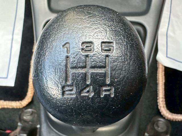 AZ-3 1.5 純正5速 修復歴無し 走行25000キロ オートザム 5MT フロントフォグランプ(29枚目)