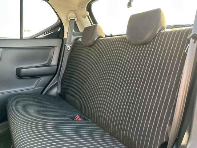 アルトワークス ベースグレード　純正５速　ターボ　タイミングチェーン　ＨＡ３６Ｓ　レカロシート　修復歴無し　スマートキー　プッシュスタート　横滑り防止装置　アルミホイール　フロントフォグランプ　５ＭＴ　マニュアル車（22枚目）