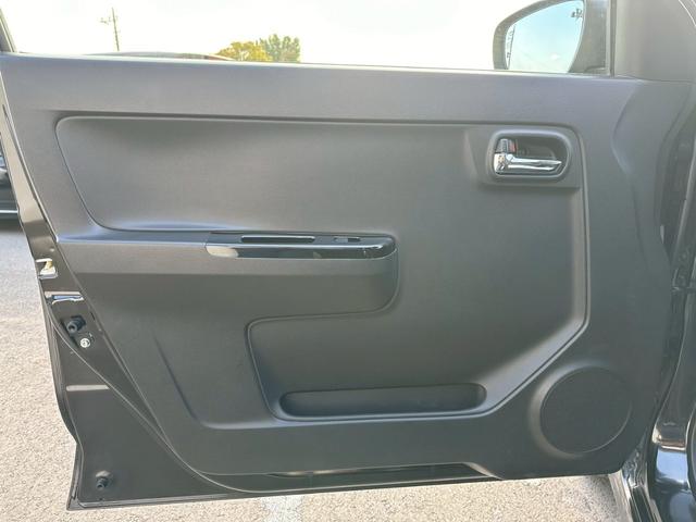 アルトワークス ベースグレード　純正５速　ターボ　タイミングチェーン　ＨＡ３６Ｓ　レカロシート　修復歴無し　スマートキー　プッシュスタート　横滑り防止装置　アルミホイール　フロントフォグランプ　５ＭＴ　マニュアル車（34枚目）