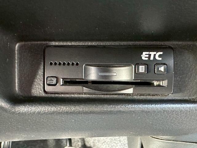 アルトワークス ベースグレード　純正５速　ターボ　タイミングチェーン　ＨＡ３６Ｓ　レカロシート　修復歴無し　スマートキー　プッシュスタート　横滑り防止装置　アルミホイール　フロントフォグランプ　５ＭＴ　マニュアル車（39枚目）