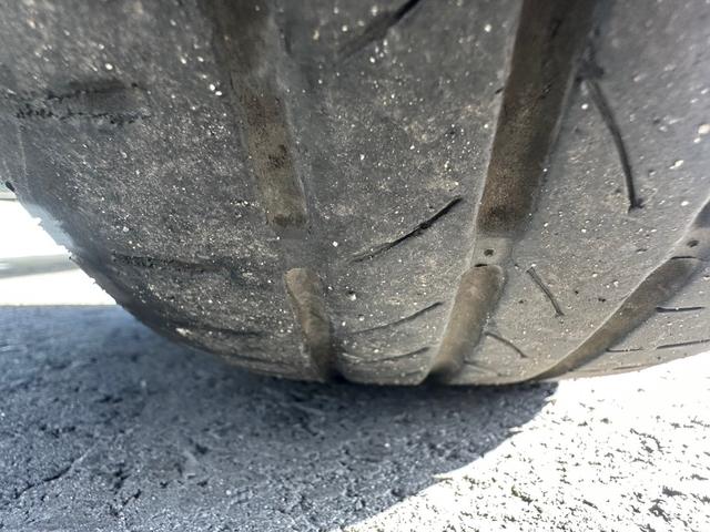 ヴィヴィオ Ｔトップ　タルガトップ　ＫＹ３　ミニライトアルミホイール　オープンカー　ＥＴＣ　フロントフォグランプ　ＣＤ再生（39枚目）