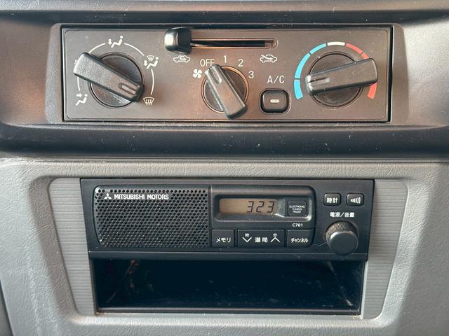 ミニキャブトラック 　エアコン・パワステ　純正５速　軽貨物　走行１８０００キロ　Ｕ６１Ｔ　５ＭＴ　マニュアル車（26枚目）