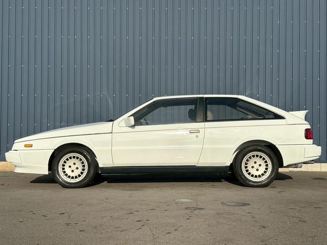 ピアッツァ・ネロ 　２．０　ターボ　フロアＡＴ　１４インチアルミホイール　４ＺＣ１エンジン　ＣＤ再生（7枚目）