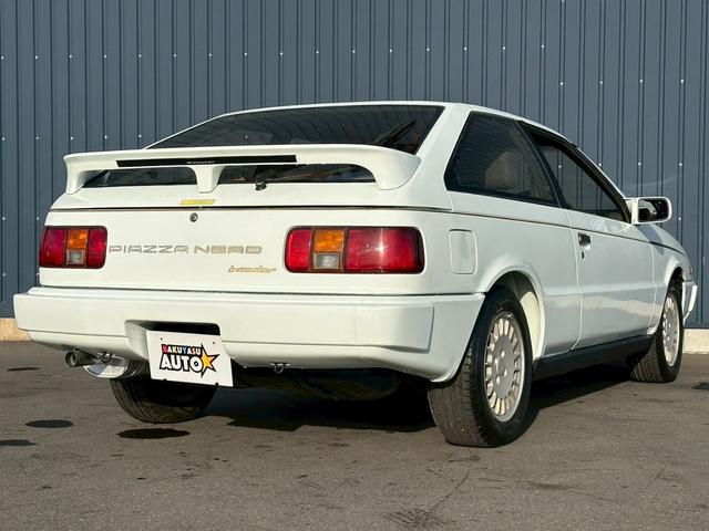 ピアッツァ・ネロ 　２．０　ターボ　フロアＡＴ　１４インチアルミホイール　４ＺＣ１エンジン　ＣＤ再生（12枚目）