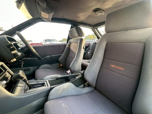 ピアッツァ・ネロ 　２．０　ターボ　フロアＡＴ　１４インチアルミホイール　４ＺＣ１エンジン　ＣＤ再生（23枚目）