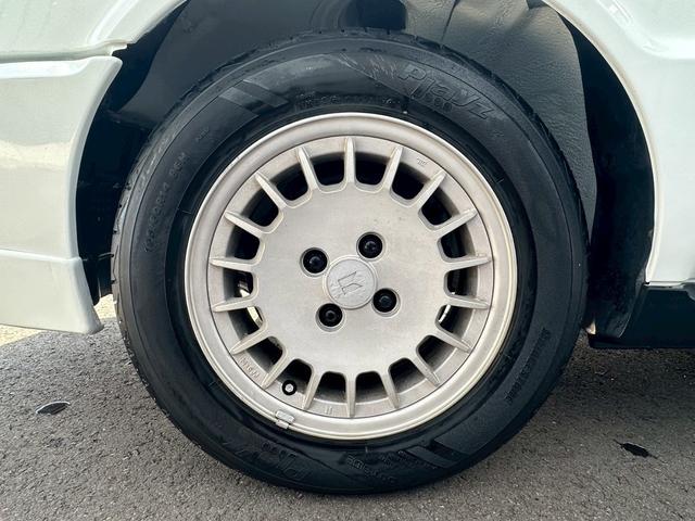 ピアッツァ・ネロ 　２．０　ターボ　フロアＡＴ　１４インチアルミホイール　４ＺＣ１エンジン　ＣＤ再生（44枚目）