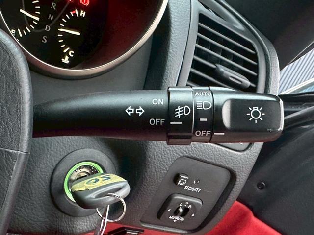 ＳＣ ＳＣ４３０　走行３３０００キロ　赤革シート　電動オープン　シートヒーター　オートクルーズコントロール　ＥＴＣ　メモリー機能付きパワーシート　マークレビンソン　キセノン　オートライト　１８インチアルミホイール（33枚目）