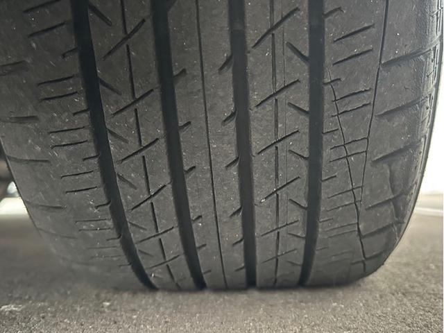 ＳＣ ＳＣ４３０　走行３３０００キロ　赤革シート　電動オープン　シートヒーター　オートクルーズコントロール　ＥＴＣ　メモリー機能付きパワーシート　マークレビンソン　キセノン　オートライト　１８インチアルミホイール（47枚目）