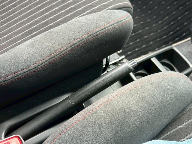 アルトワークス ベースグレード　オートギヤシフト　ワンオーナー　ＩＣターボ　ＨＡ３６Ｓ　タイミングチェーン　修復歴無し　クラッチオーバーホール済み　車検令和８年４月　アイドリングストップ　プッシュスタート　純正ＲＥＣＡＲＯシート（36枚目）