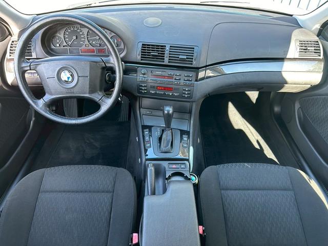 ３シリーズ ３２０ｉ　Ｅ４６前期型　Ｍ５２エンジン　走行８６０００キロ　左ハンドル　ディーラー車　ＭＴモード　フロントフォグランプ　キーレスエントリー（22枚目）