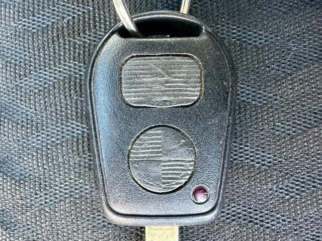 ３シリーズ ３２０ｉ　Ｅ４６前期型　Ｍ５２エンジン　走行８６０００キロ　左ハンドル　ディーラー車　ＭＴモード　フロントフォグランプ　キーレスエントリー（51枚目）