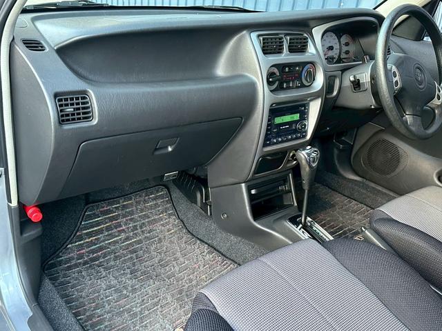 デュエット Ｖ　Ｓパッケージ　４ＷＤ　走行２１０００キロ　Ｍ１１１Ａ　修復歴無し　フロアＡＴ　電動格納ミラー　ステアシフトボタン　フロントフォグランプ（31枚目）