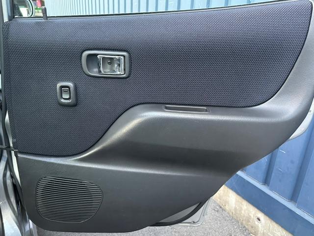 デュエット Ｖ　Ｓパッケージ　４ＷＤ　走行２１０００キロ　Ｍ１１１Ａ　修復歴無し　フロアＡＴ　電動格納ミラー　ステアシフトボタン　フロントフォグランプ（36枚目）