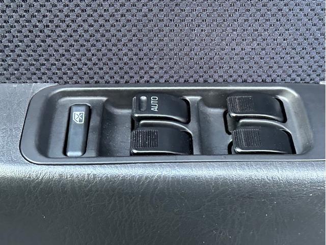 デュエット Ｖ　Ｓパッケージ　４ＷＤ　走行２１０００キロ　Ｍ１１１Ａ　修復歴無し　フロアＡＴ　電動格納ミラー　ステアシフトボタン　フロントフォグランプ（37枚目）