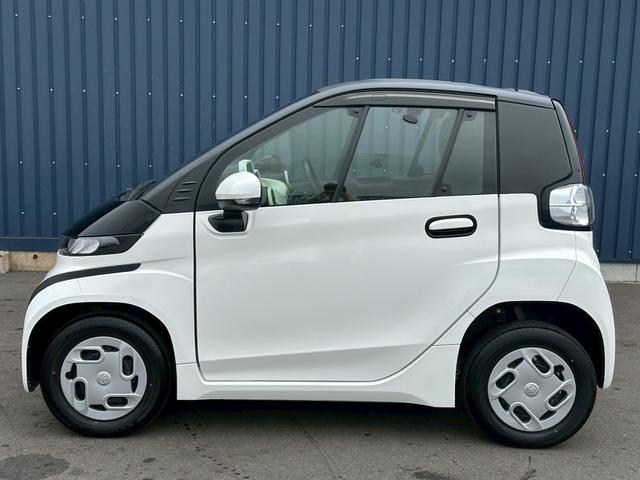 シーポッド Ｇ　小型ＥＶ　電気自動車　プリクラッシュセーフティ　シートヒーター　コーナーセンサー　車検令和９年６月　オートライト　電動格納ミラー（7枚目）