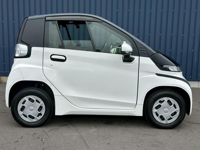 シーポッド Ｇ　小型ＥＶ　電気自動車　プリクラッシュセーフティ　シートヒーター　コーナーセンサー　車検令和９年６月　オートライト　電動格納ミラー（8枚目）