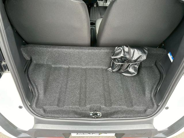 シーポッド Ｇ　小型ＥＶ　電気自動車　プリクラッシュセーフティ　シートヒーター　コーナーセンサー　車検令和９年６月　オートライト　電動格納ミラー（17枚目）