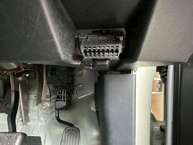 シーポッド Ｇ　小型ＥＶ　電気自動車　プリクラッシュセーフティ　シートヒーター　コーナーセンサー　車検令和９年６月　オートライト　電動格納ミラー（35枚目）