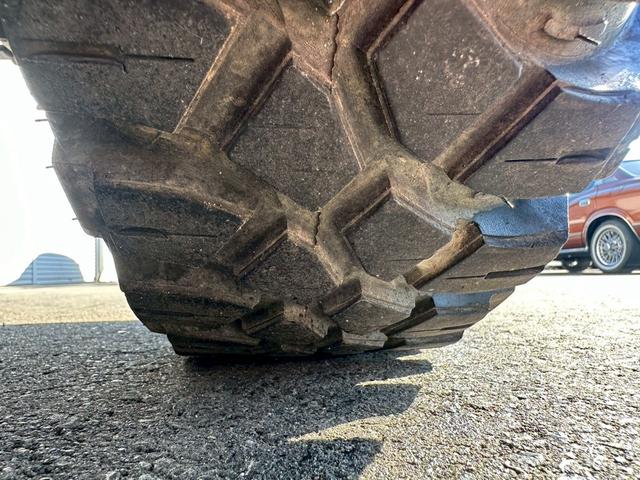 ジムニー ランドベンチャー　４ＷＤ　純正５速　ターボ　ＪＡ１１Ｖ改　車検令和８年１０月　１５インチアルミホイール　ＣＤ再生　ＥＴＣ　リフトアップ　５ＭＴ　マニュアル車（38枚目）