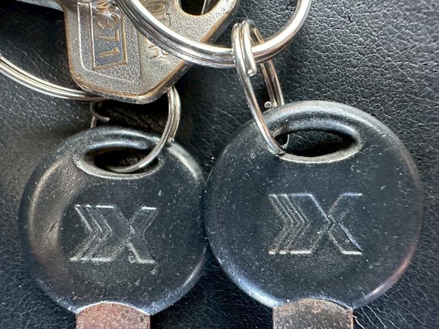 ジムニー ランドベンチャー　４ＷＤ　純正５速　ターボ　ＪＡ１１Ｖ改　車検令和８年１０月　１５インチアルミホイール　ＣＤ再生　ＥＴＣ　リフトアップ　５ＭＴ　マニュアル車（48枚目）