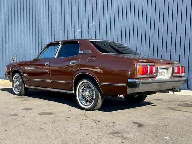 クラウン ロイヤルサルーン ベンツマスク MS106 修復歴無し 4Mエンジン フェンダーミラー クレーガーワイヤーホイール(10枚目)